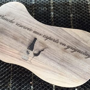 Planche apéro ou de découpe, gravée, personnalisée